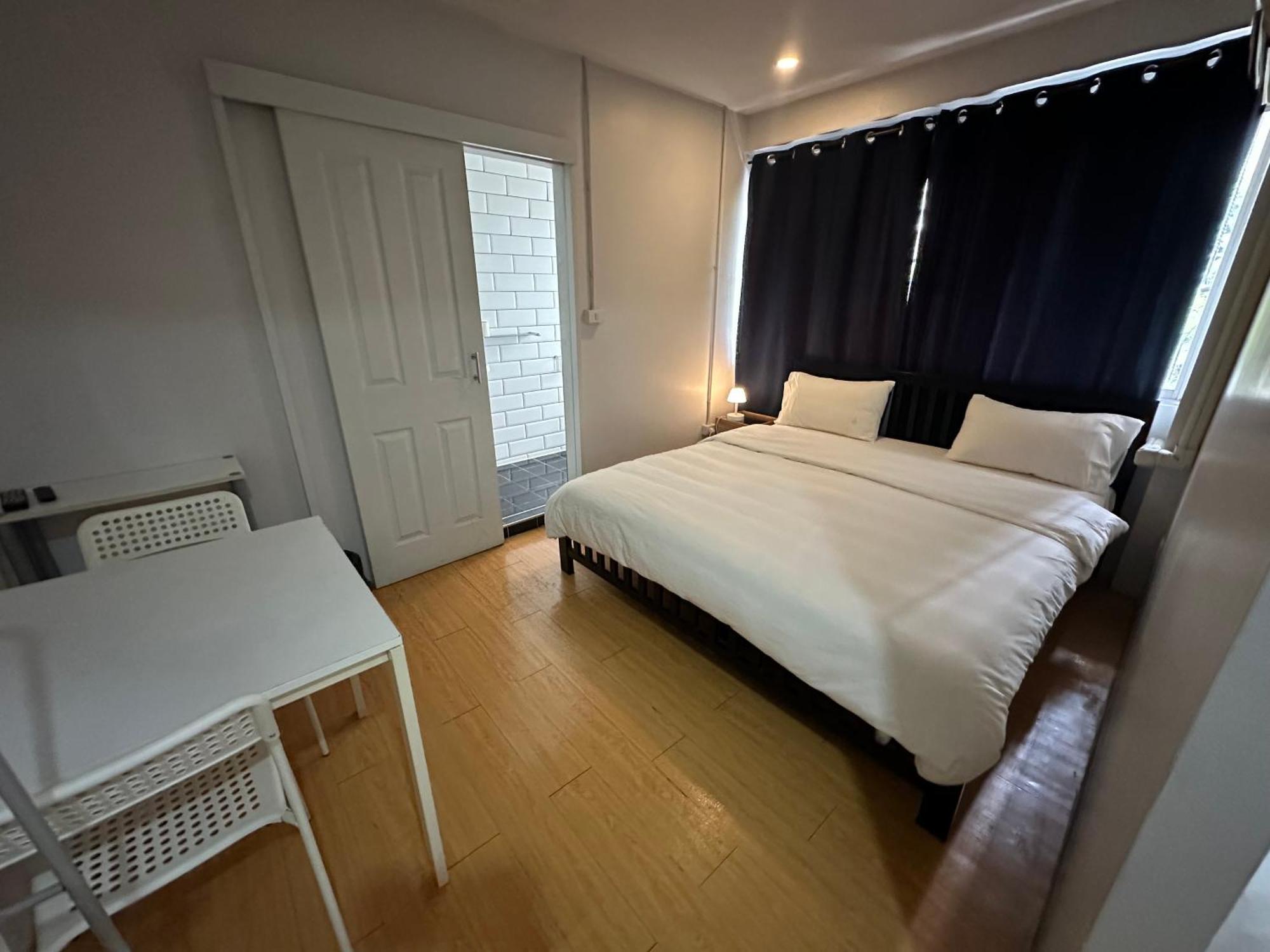 The Cute Silom Hostel Bangkok Exteriör bild